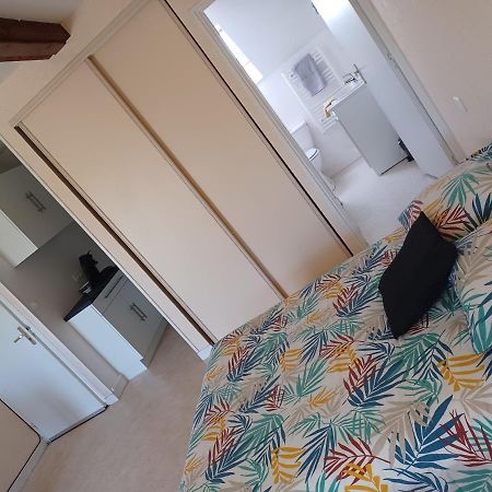 Studio Avec Vue Sur La Baie อาวร็องช์ ภายนอก รูปภาพ
